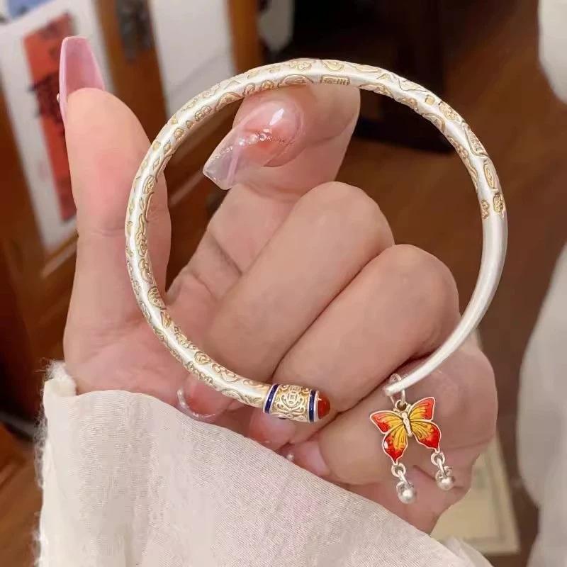 Auspicious Word Bracelet Vintage gold-painted enamel bracelet Butterfly Pendant Bracelet New Chinese Style National Trend Minimalist design style