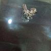 Б/у серебряный шарм Q-pot в форме шприца, примерно. 2.3cm