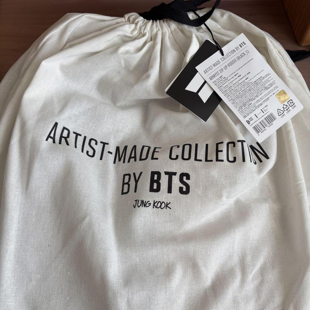 [USED] BTS JUNG KOOK Artist-Made Hoodie, Size L