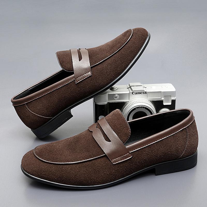 Весенняя мода замшевые мужские повседневные туфли удобные туфли на плоской подошве мужские туфли без застежек модные новые легкие мужские ленивые роскошные брендовые туфли-лоферы