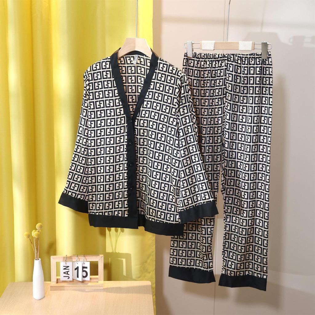 Женский пижамный комплект Ice Silk с V-образным вырезом - стиль весна/осень