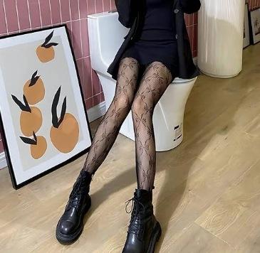 Mesh socks, fishnet socks, spring, summer and autumn, little moon, hollowed-out thin lace pantyhose, black backing silk, anti-hook silk.