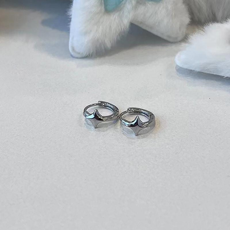 Асимметричные серьги-кольца в виде четырехконечной звезды для женщин, сказочные серьги, простые, эстетичные украшения серебряного цвета, подарки