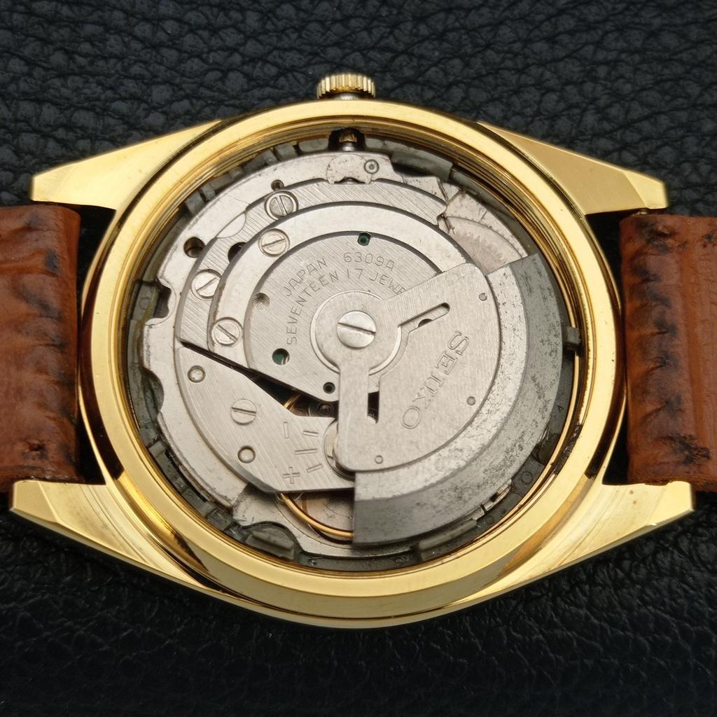 АВТОМАТИЧЕСКИЕ ВИНТАЖНЫЕ ОТРЕСТАВРИРОВАННЫЕ МУЖСКИЕ ЧАСЫ SEIKO 5 ЯПОНИЯ БЕЛЫЙ ЦИФЕРБЛАТ a442345-1