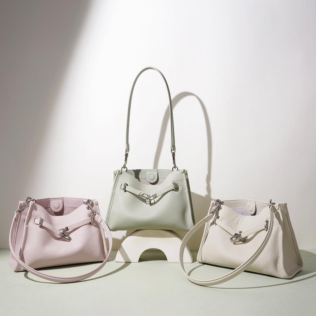 New design of the year, large-capacity crossbody bag, handbag, high-end versatile commuter simple shoulder bag