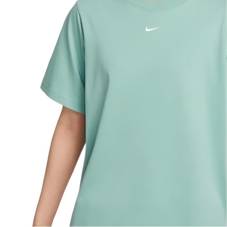 Nike Sportswear Essential Women's T Shirt FD4150-017