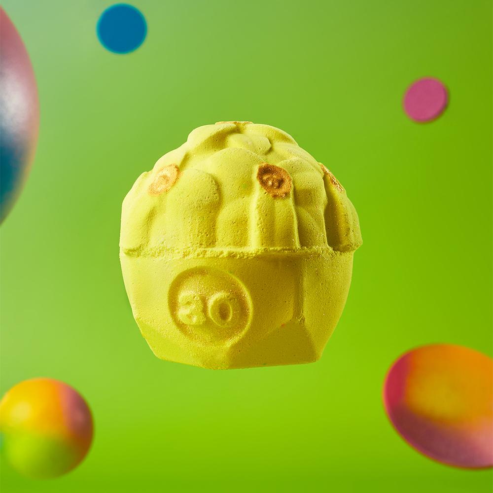 [Lush] Нарцисс 175 г Бомбочка для ванны