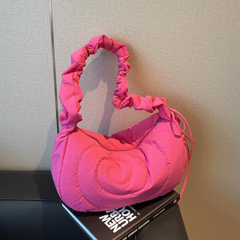 Korean Version of Casual Large-capacity Bag Women's 2025 New Fashion Pleated Dumpling Bag Lightweight and Simple One-shoulder Crossbody Bag