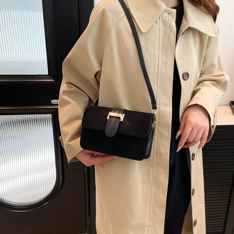 Модные универсальные женские сумки из оленьей кожи, бархатные, осенние и зимние, новые сумки через плечо, модные сумки под мышкой, модные маленькие сумки