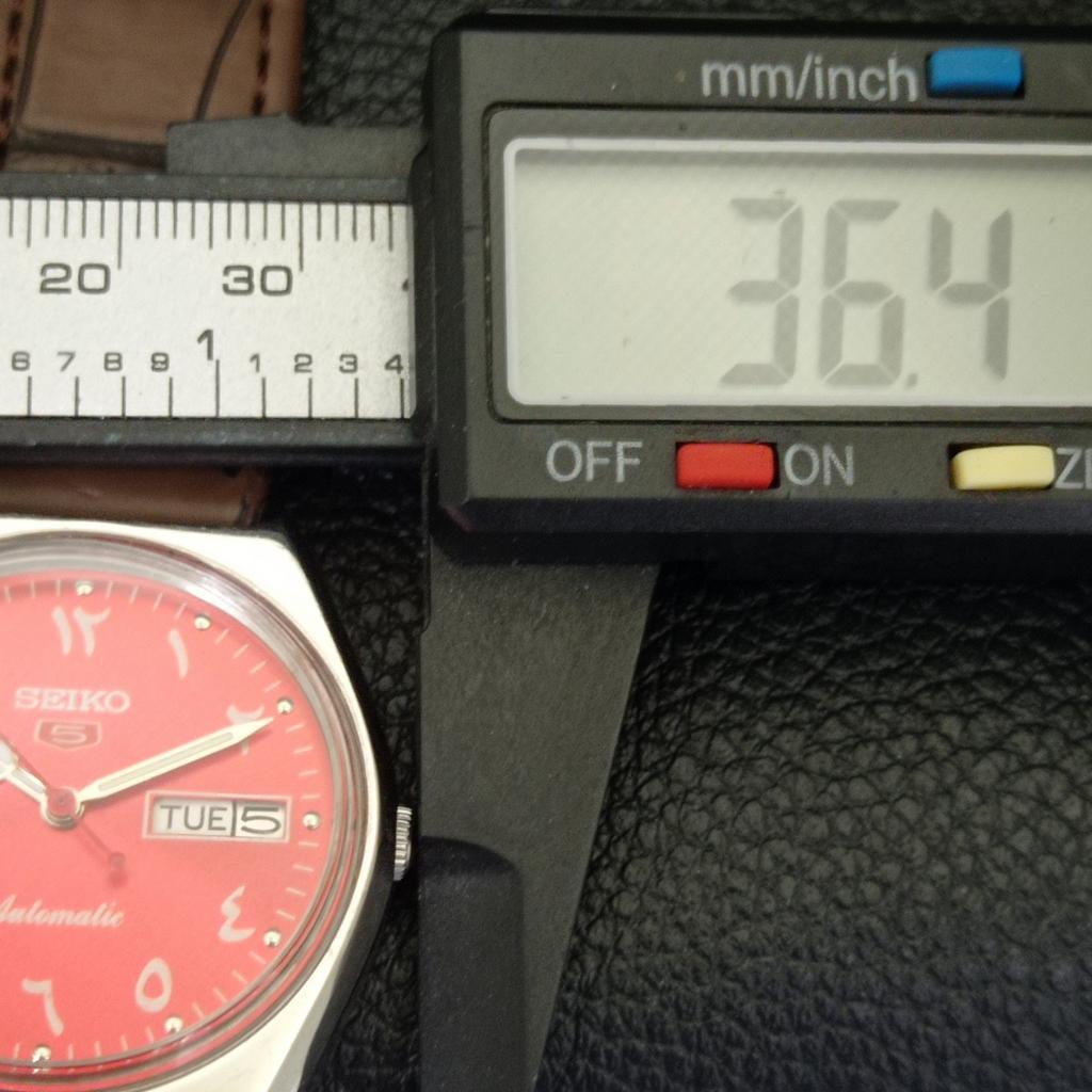 AUTOMATIC VINTAGE SEIKO 5 JAPAN 6309A MENS ARABIC RED COLOR DIAL WATCH a701347-5 R206a-a701347