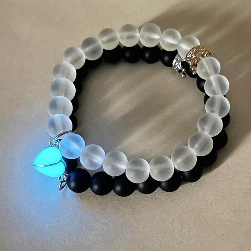 2pcs Handmade Crown Beaded Charms Bracelet Luminou Heart Glow In The Dark Couple Bracelet for Lover Men Women Fluorescent Gift