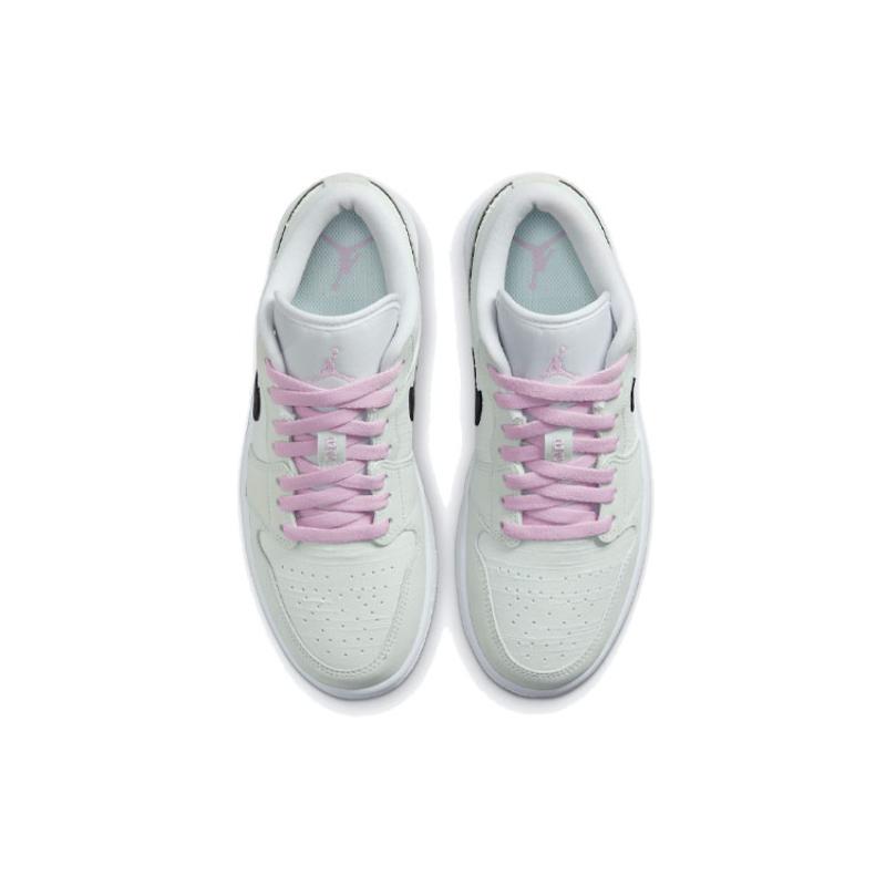 Jordan 1 SE "едва зеленый" женский Jordan CZ0776-300