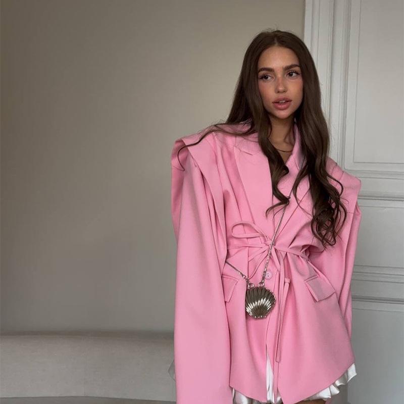 2025 Весна/Лето Универсальное Однотонное Пальто: Приталенный пояс, Подплечник, Элегантный дизайн