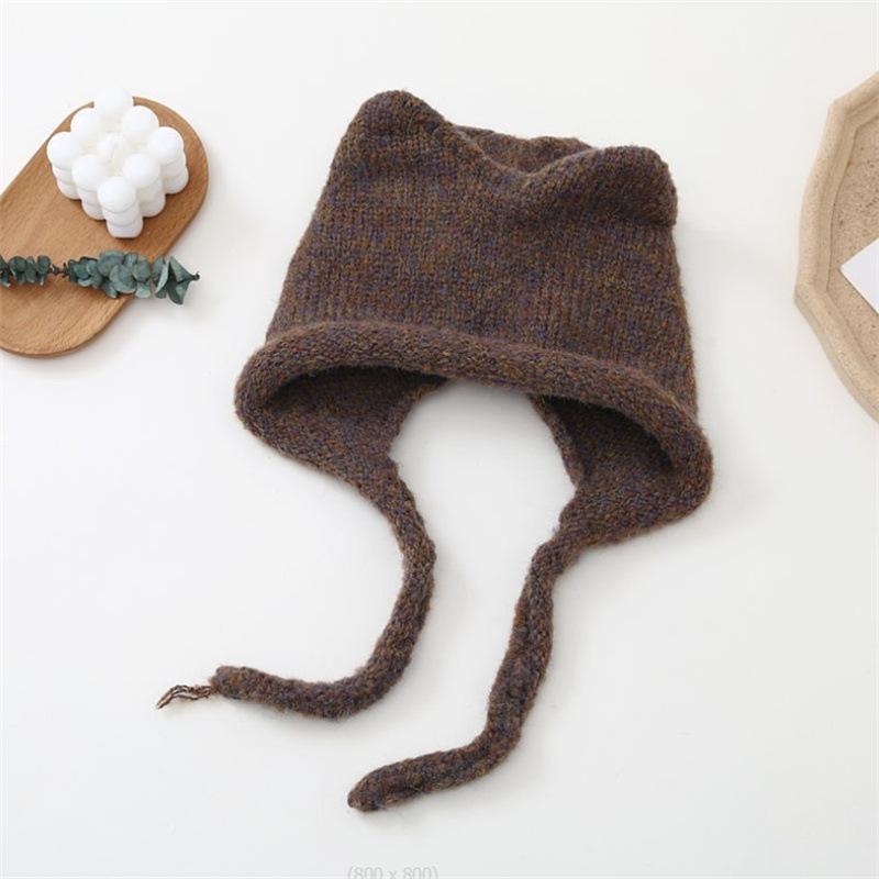 Knitted wool hat women's winter cute headgear green hat ear protection earmuffs autumn and winter student hat