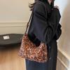 Retro High-end Underarm Dumpling Bag for Women 2025 New Autumn and Winter Trend Leopard Print Versatile Single Shoulder Messenger Bag