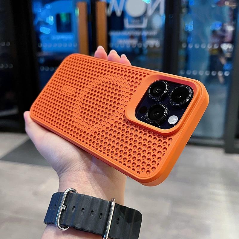 Ультратонкий сетчатый магнитный чехол для отвода тепла для iPhone 17 16 15 13 12 14 11 Pro Max для Magsafe Матовый противоударный жесткий чехол