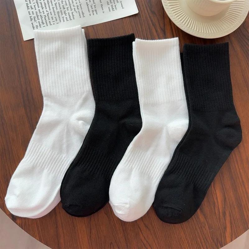1/5pair Fashion White Black Breathable Soft Socks High Quality Comfortable Cotton Running Sock Solid Color Sports Socks for Men