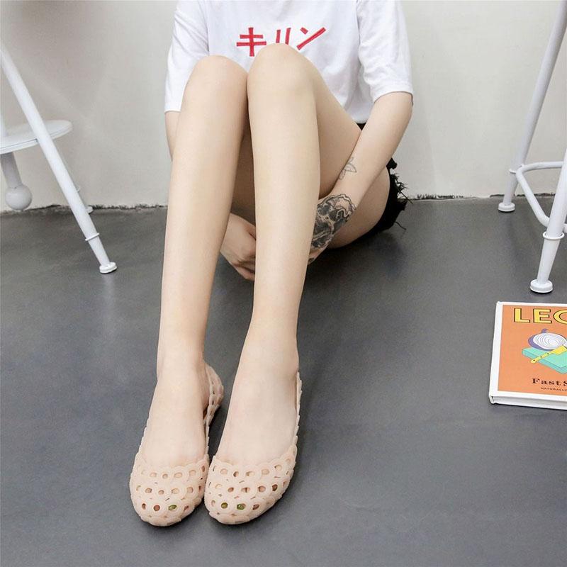 Summer Hollow Nurse Jelly Shoes Ladies Non-slip Flat Beach Shoes Mother Hole Sandals