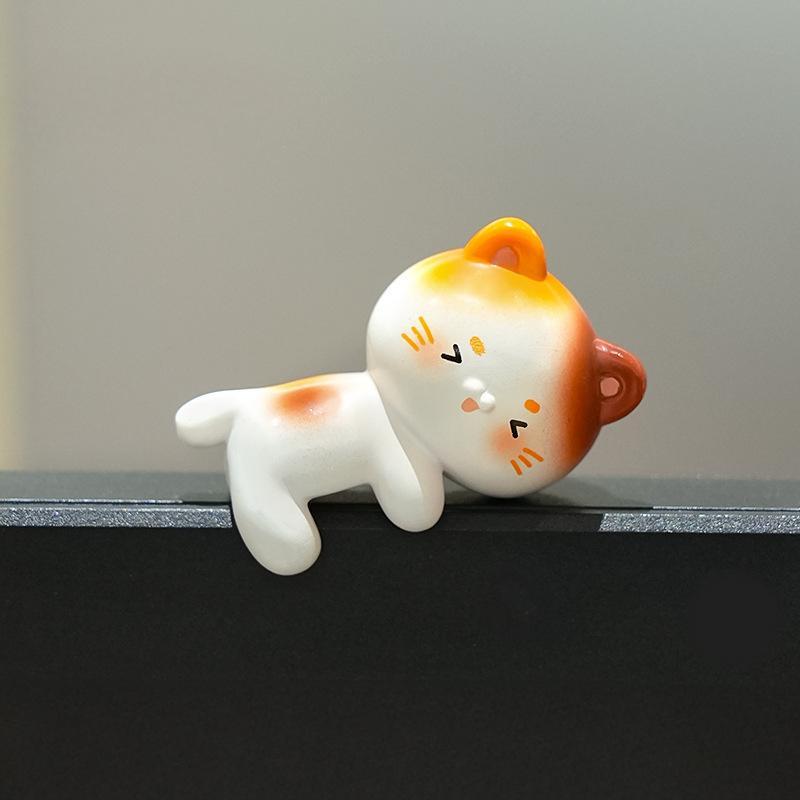 Cartoon Cute Kitten Figurine Mini Cat Ornament Fun Computer Monitor Edge Decoration for Student Desk