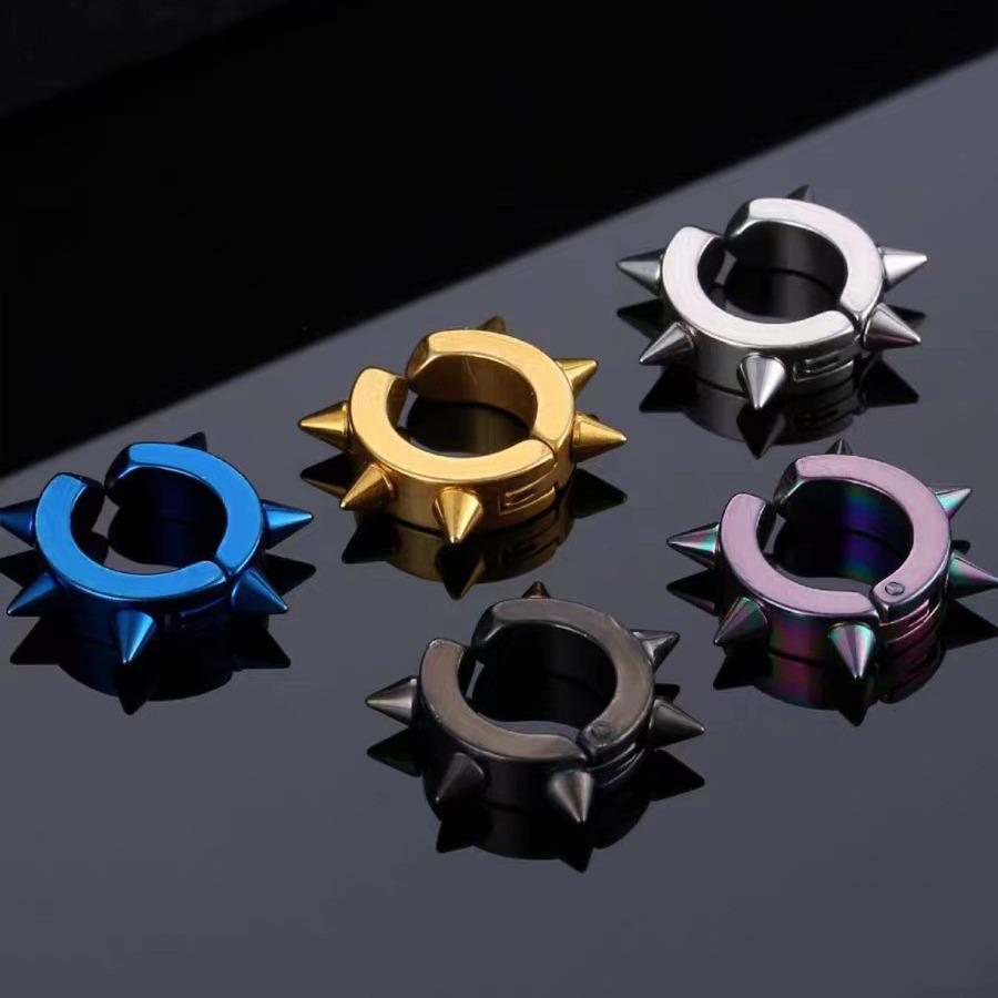 Корейские клипсы для ушей в стиле панк из нержавеющей стали с заклепками для непроколотых ушей