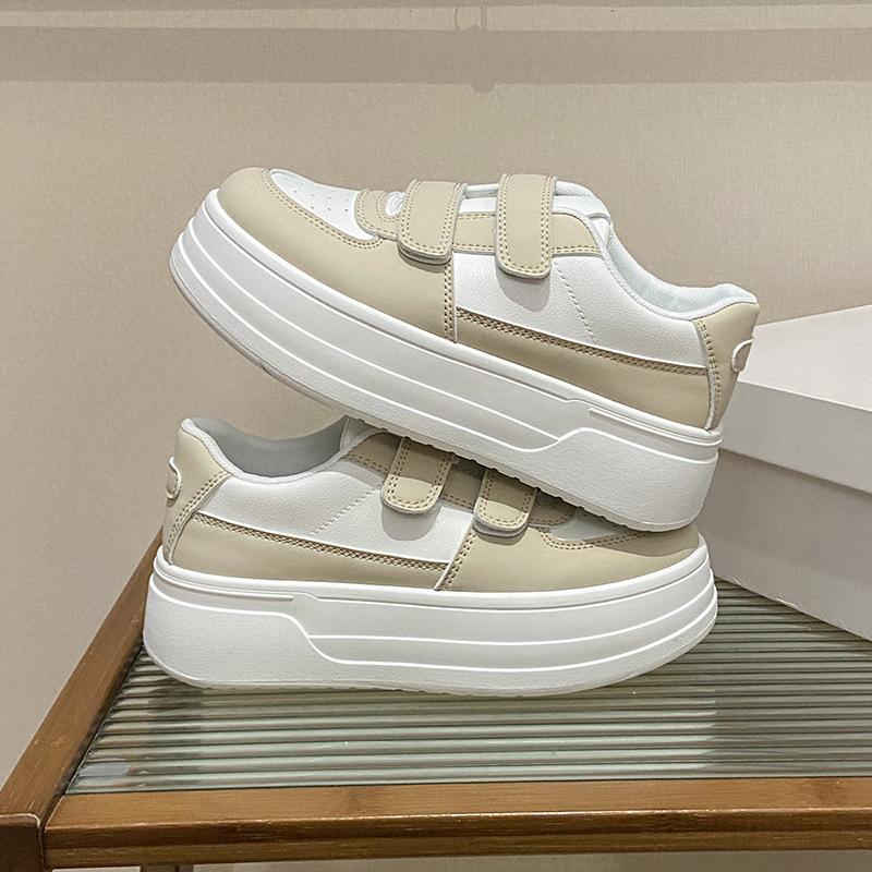 Fashion Women's Spring Autumn New Casual Versatile Thick Soled Sneakers with Academic Style Simple Comfortable Durable Women's Shoes