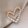 Exquisite Love Heart Brooches for Women Elegant Full Rhinestone Pearl Brooch Pins Sweater Cardigan Buckle Jewelry Gift