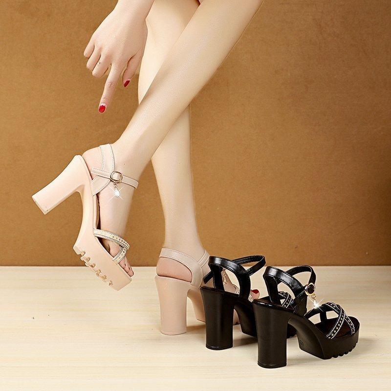 Босоножки на высоком каблуке со стразами для женщин, летние, новые, удобные и простые, модные босоножки с пряжкой