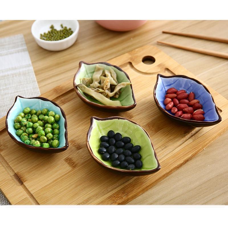Ceramic Small Dish Tableware Vinegar Dish Soy Sauce Dish Seasoning Dish Bone Dish Dish Ice Crack Glaze Leaf Snack Plate