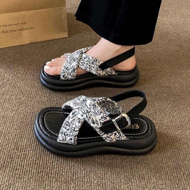 Летние сандалии с толстой подошвой и перекрестными ремешками для женщин