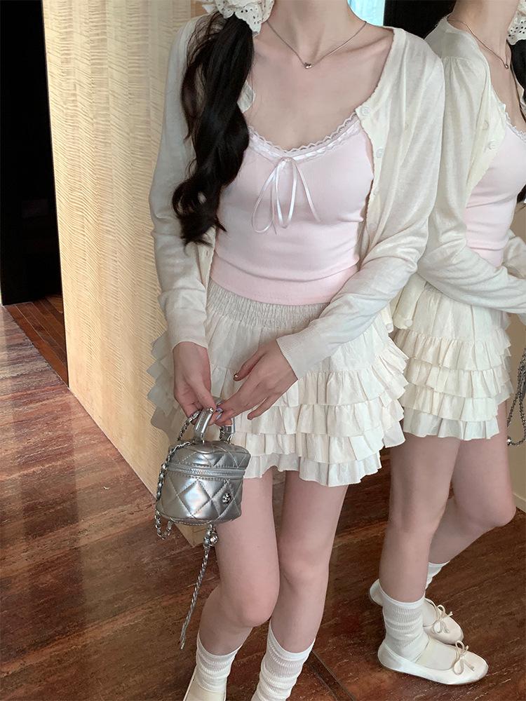 Элегантный майка-топ с кружевной отделкой и вставными чашечками: С открытой спиной, с бантом, для женщин