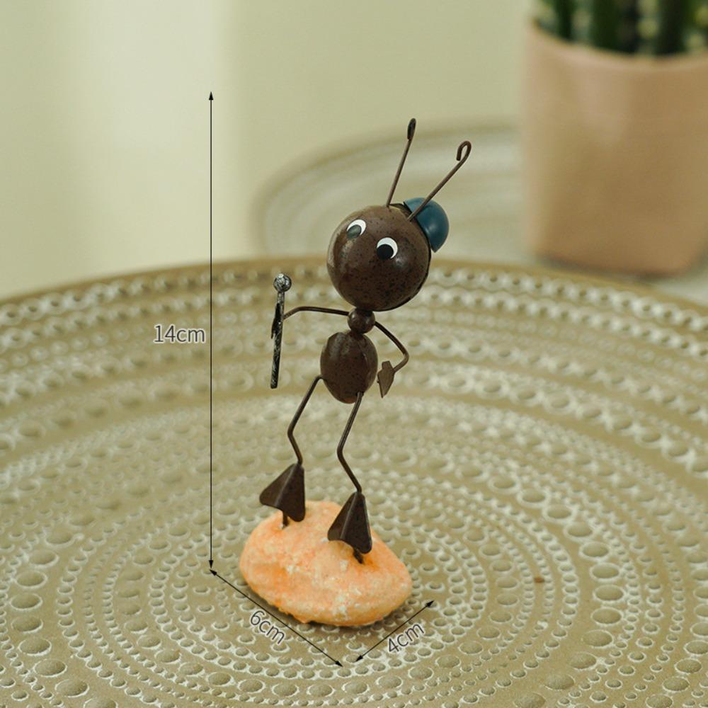 Reading Ant Metal Ant Ornament Iron Figurine Miniature New Ant Miniature Sculpture