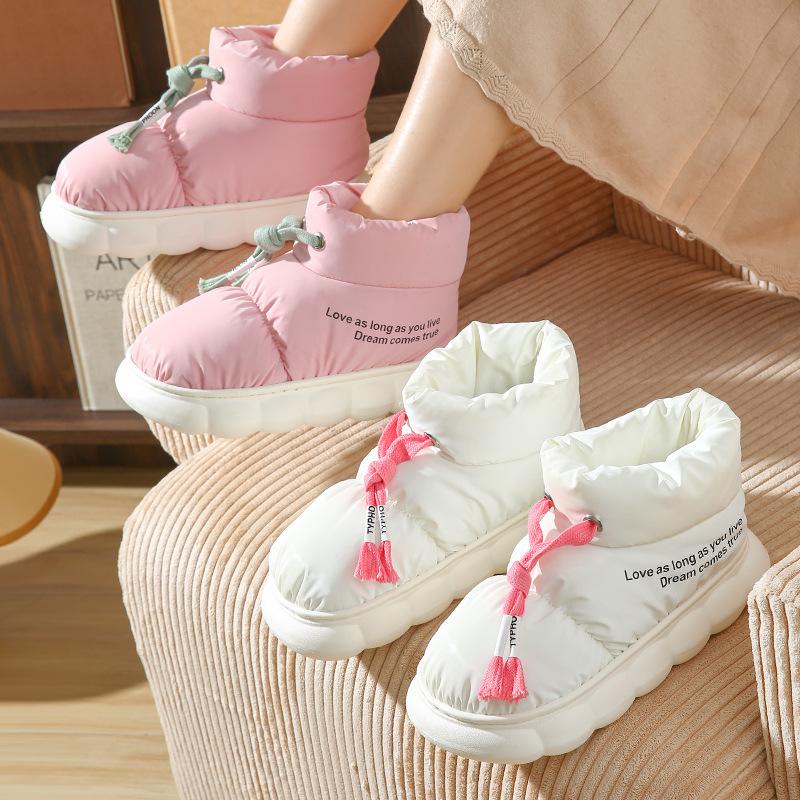 Зимние ботинки для женщин, зима 2024, новые теплые плюшевые толстые удобные хлопковые ботинки, водонепроницаемые нескользящие уличные ботинки, повседневная обувь на плоской подошве