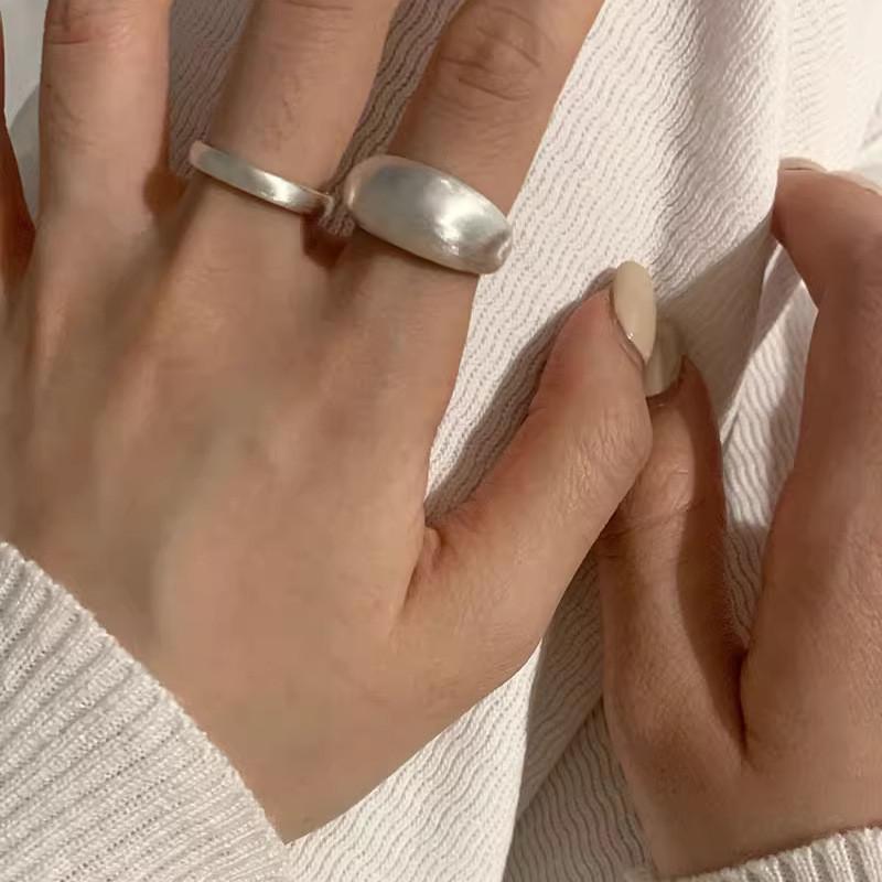 Elegant Geometric Handcrafted Matte Finish Copper Ring For Women Ideal For Everyday Style