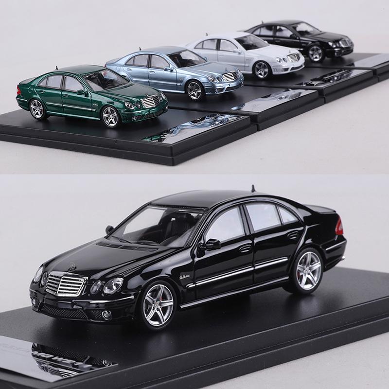 AAYM1 Модель Короля 1:64 E63 AMG W211 Литая металлическая имитация модели автомобиля игрушка коллекция выставочный экземпляр