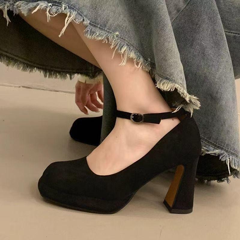 Waterproof Table Thick Heel Single Shoes 2025 New Spring and Autumn Korean Version Small Man Square Head One Word Buckle with High Heels Women