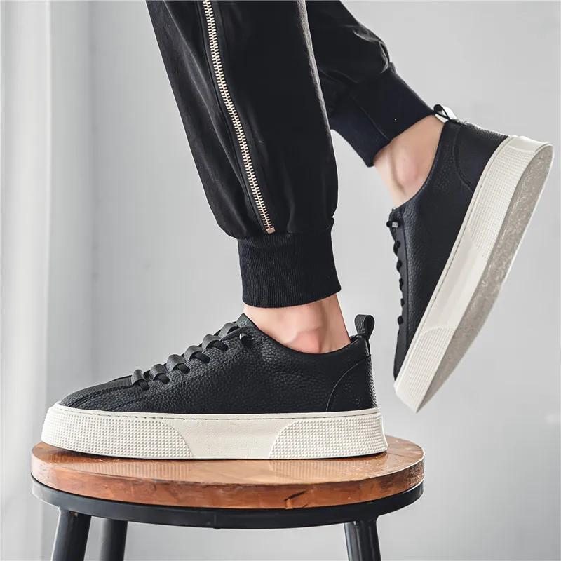 Men Classic White Leather Sneakers Casual Soft Leather Shoes Lace-up Shoes Mens Fashion Outdoor Walking Shoes Male Trainers