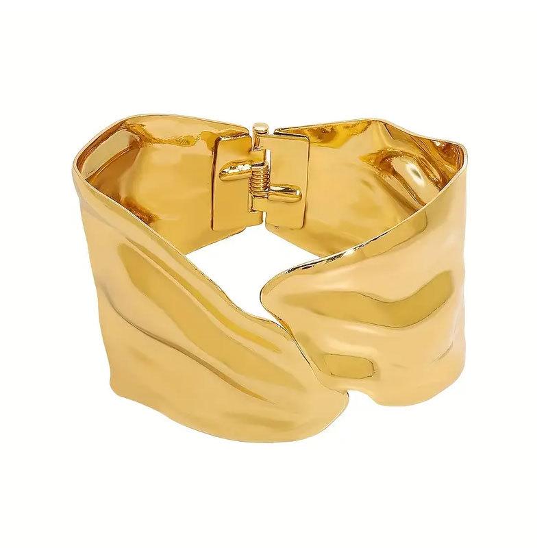 Sleek Metal Wings Geometric Crossover Bangle - Elegant Spring Fashion