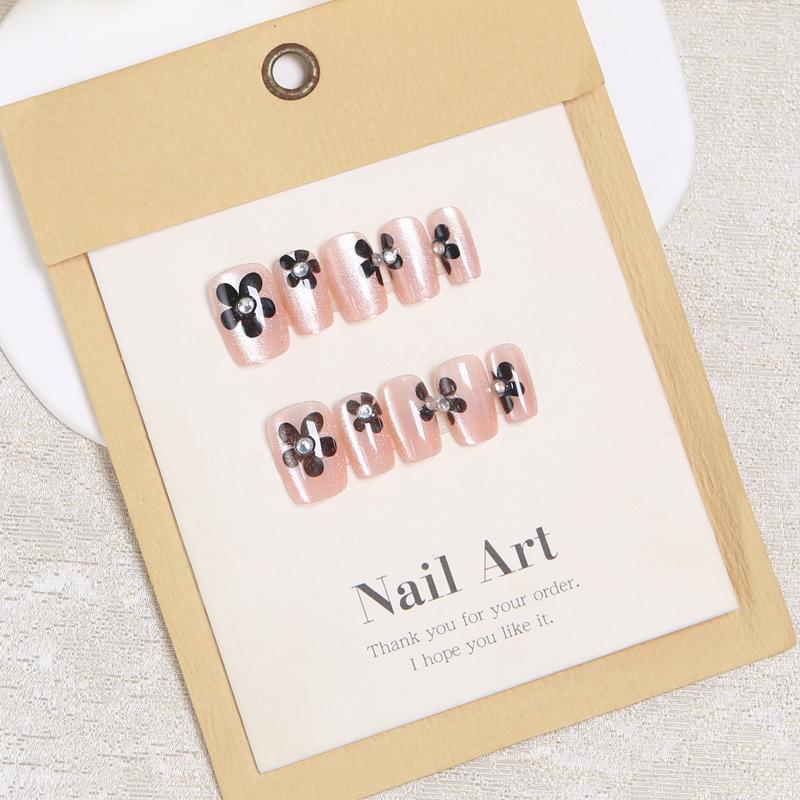 Chic Black Camellia Nail Tips: Elegant Little Fragrance Style, Handmade, 30-Piece Set