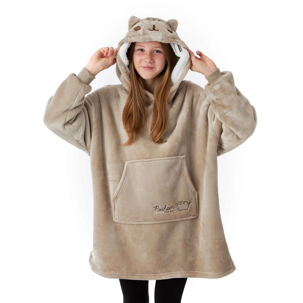 Pusheen Girls Hoodie Blanket