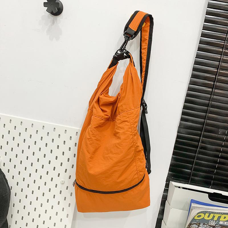 Men'S And Women'S Urban Fitness Wrinkle Leisure Outdoor Sports Anti-Splashing Roll-Up Backpack Large-Capacity Shoulder Bag