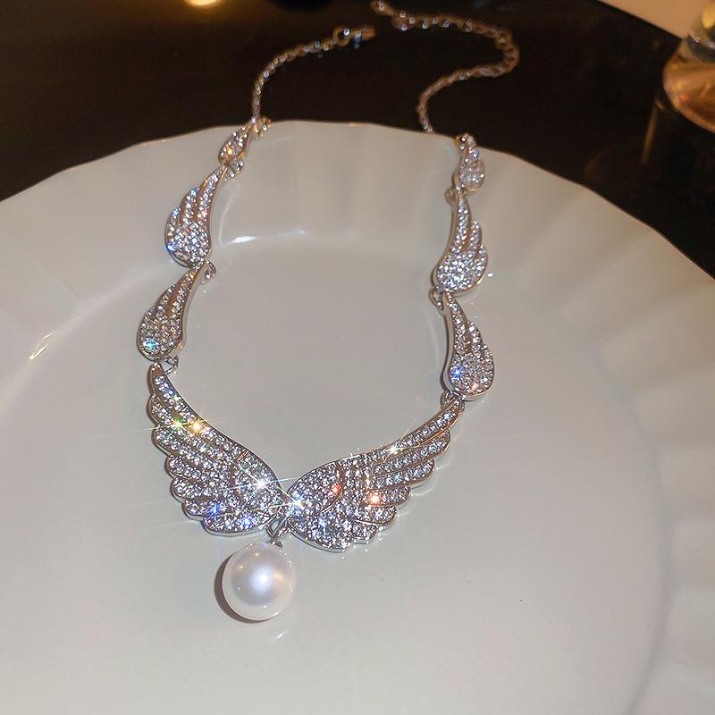 Мультяшный набор украшений с пчелой: Милые детские серьги и ожерелье с подвеской в виде капли масла для женщин