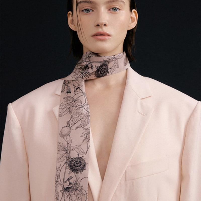 AVVINA PELLE Botanic Garden Long Twilly Silk Scarf - Light Taupe