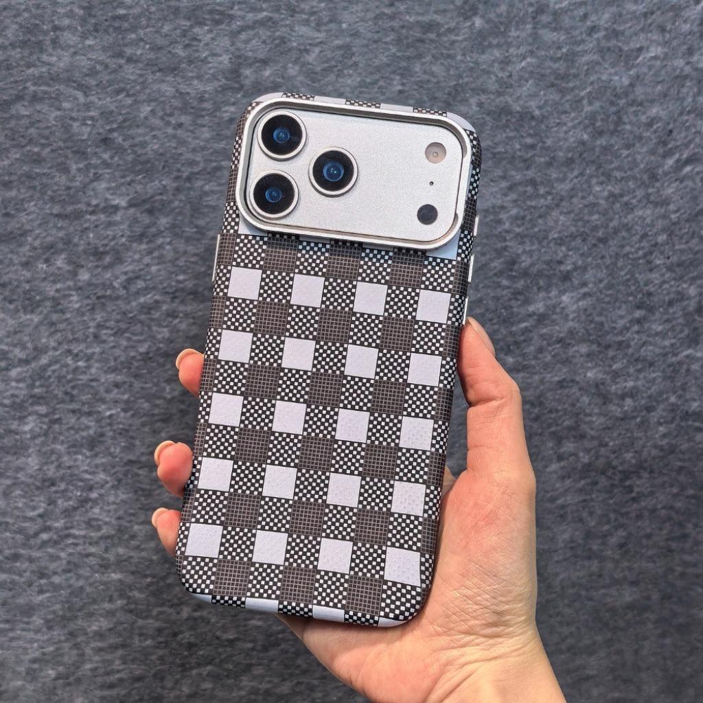 Fashion Patterns Carbon Fiber Texture N52 Magnet Phone Case for iPhone 17 Pro Max /16/15/14/13 /Shockproof /Thin Anti-fingerprint /Metal Camera Ring