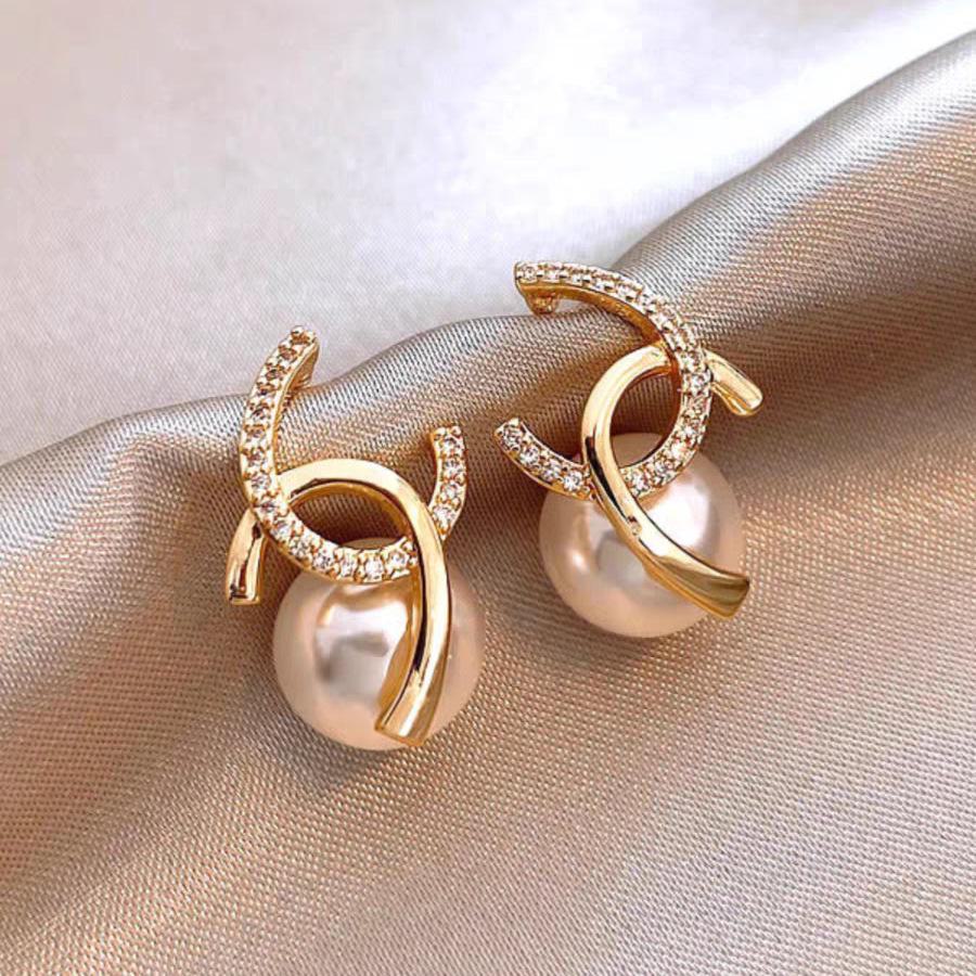 French Pearl Tassel Earrings for Women - 2024 New High-End Light Luxury Style