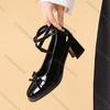 Мода Comemore Черные Коричневые Ретро Туфли-лодочки с перекрестной шнуровкой Повседневные Летние Туфли с круглым носком Женские Милые Модные Женские Туфли Мэри Джейн на каблуке с бантом