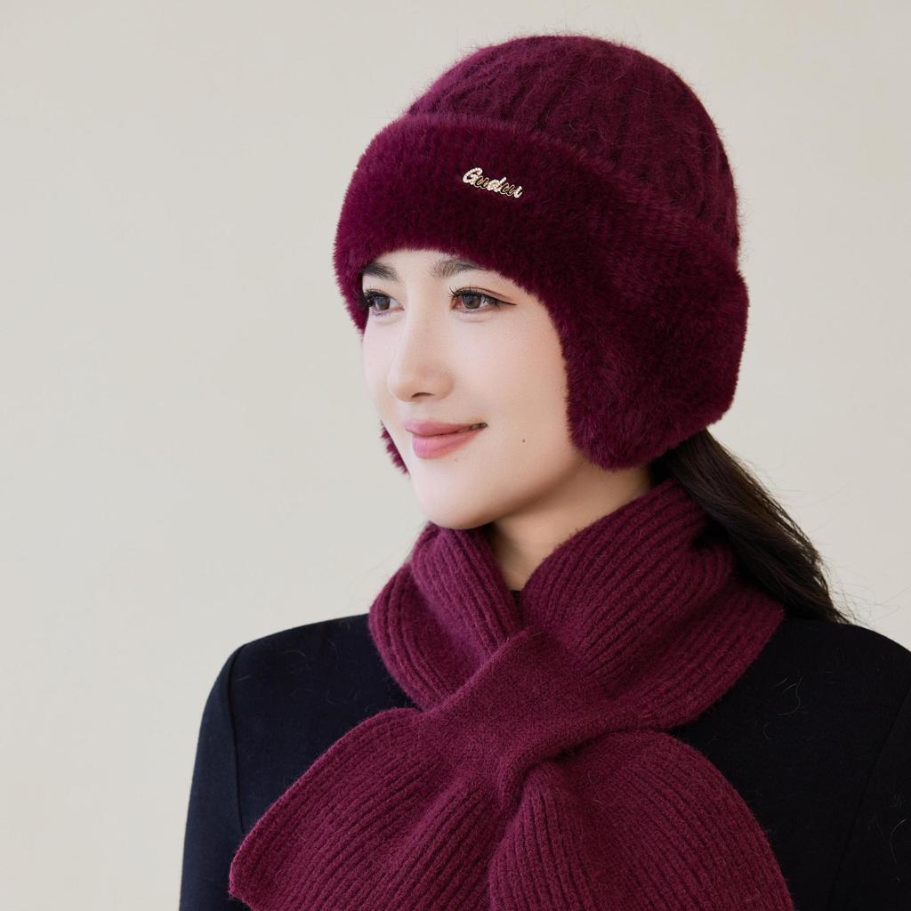 Mom Middle-aged and Elderly Hat Knitted Hat for Women In Winter Warm Ear Protection Head Hat Plus Fluffy Hat Windproof Old Lady
