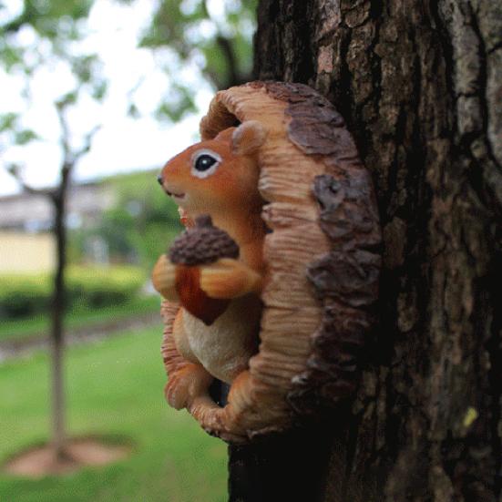 Фигурка белки из смолы, морда дерева, устойчивая к погодным условиям, для использования на открытом воздухе, во дворе, в саду, морда дерева, обнимающая животное
