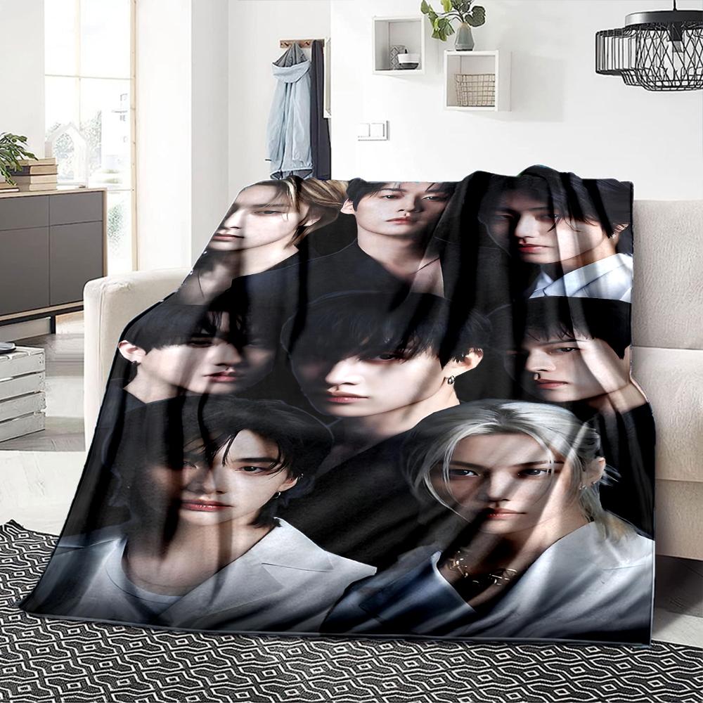 Kpop Stars Unite Blanket Soft Throw Blanket For Home Bedroom Bed Sofa Travel Office Solid Christmas Blanket