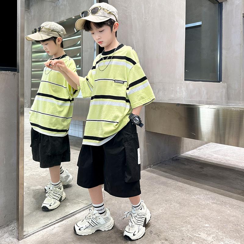 Children's Summer Sports Set 2026 New Fashionable and Handsome Short sleeved Summer Clothes for Middle aged Children, Boys and Students