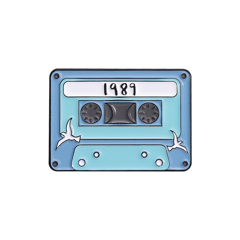 Металлический значок кассетного радио: Модная музыкальная серия аксессуаров для одежды на любой вкус